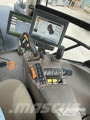John Deere 6250R Tractoare