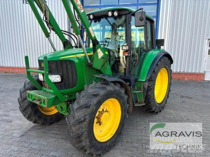 John Deere 6320 Tractoare
