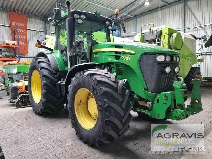 John Deere 7930 A Tractoare