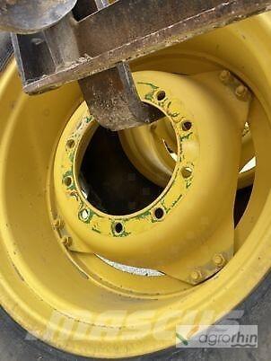 John Deere R38 + R28 Roti