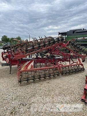 Kongskilde VIBROMASTER Grapa si pluguri rotative