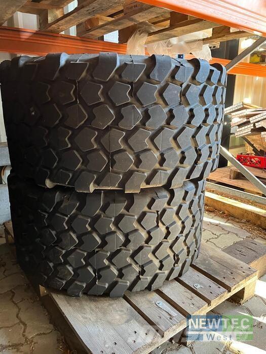  KR445/45R19.5 Roti
