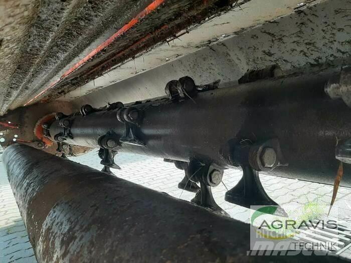 Kuhn BP 8300 Despicatoare si taietoare de lemne