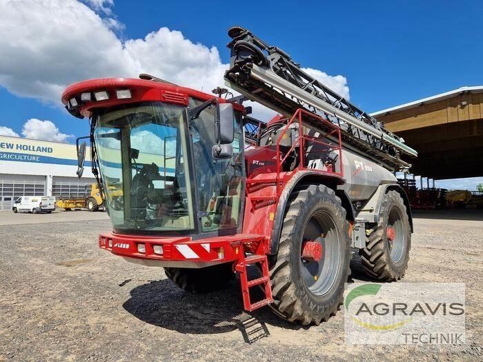  LEEB PT 230 Tractoare agricole sprayers
