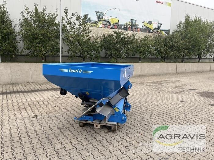 Lemken TAURI 8/1500 Împrastierea mineralelor