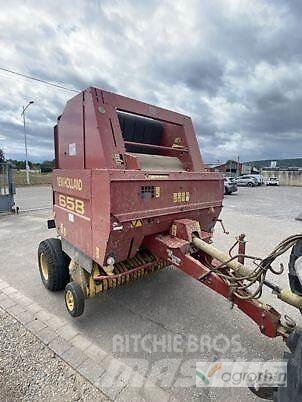 New Holland 658 Masina de balotat cilindric