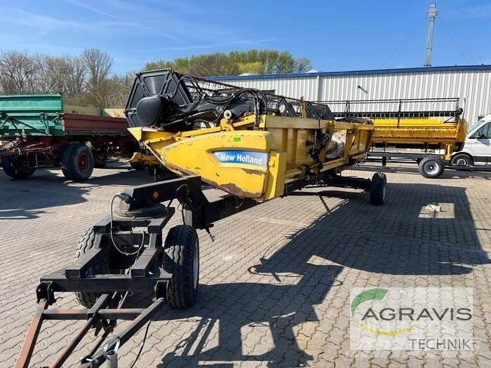 New Holland CR 9060 Combine de secerat