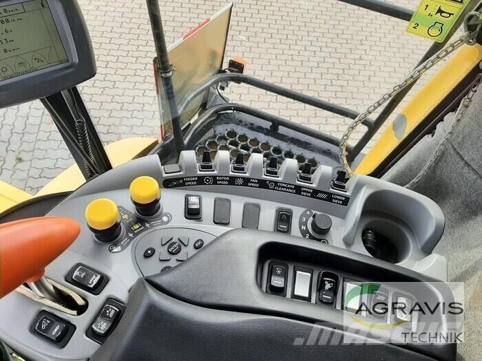 New Holland CR 960 Combine de secerat