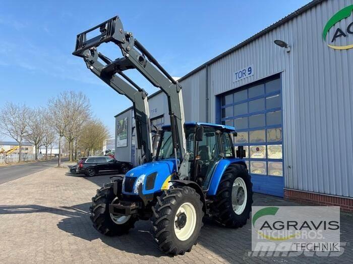 New Holland TLA 100 Tractoare