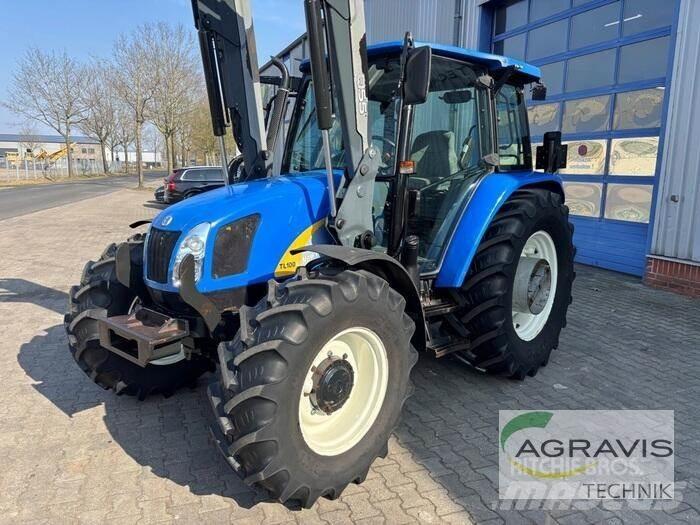 New Holland TLA 100 Tractoare