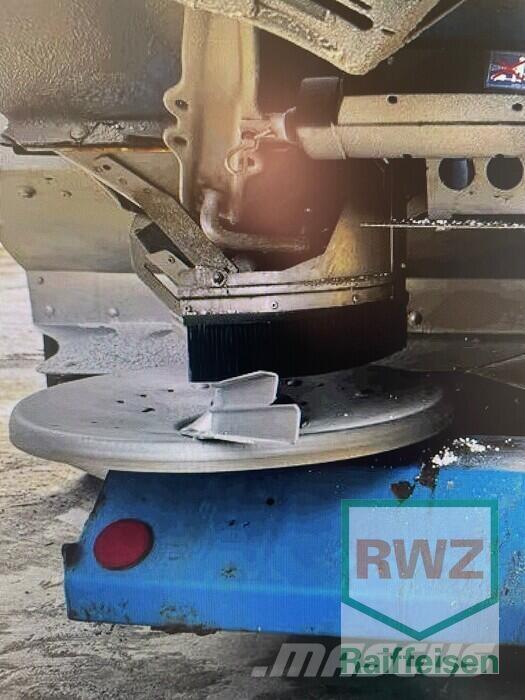 Rabe Düngerstreuer Utilaje si accesorii folosite la cresterea animalelor