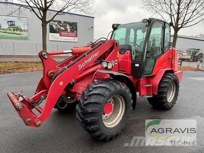 Schäffer 9300 Z Manipulatoare agricole