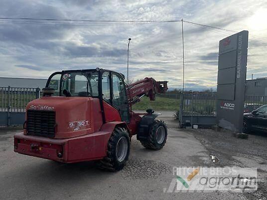Schäffer 9330T Incarcator pe pneuri