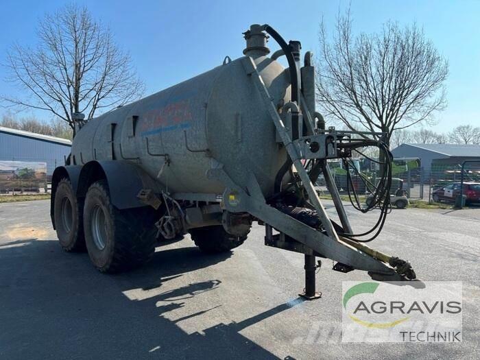  STAPEL 18.000 LTR. Distribuitoare de ingrasamant
