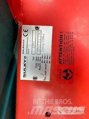 Sulky DPX 28 WBP Împrastierea mineralelor
