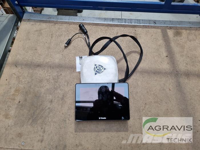 Trimble GFX-750 Utilaje si accesorii folosite la cresterea animalelor