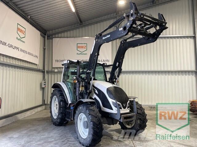 Valtra A114 H Tractoare