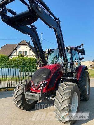 Valtra A115 H4 Tractoare