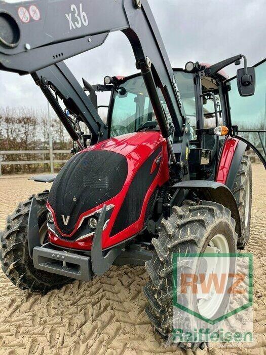 Valtra A75 Tractoare