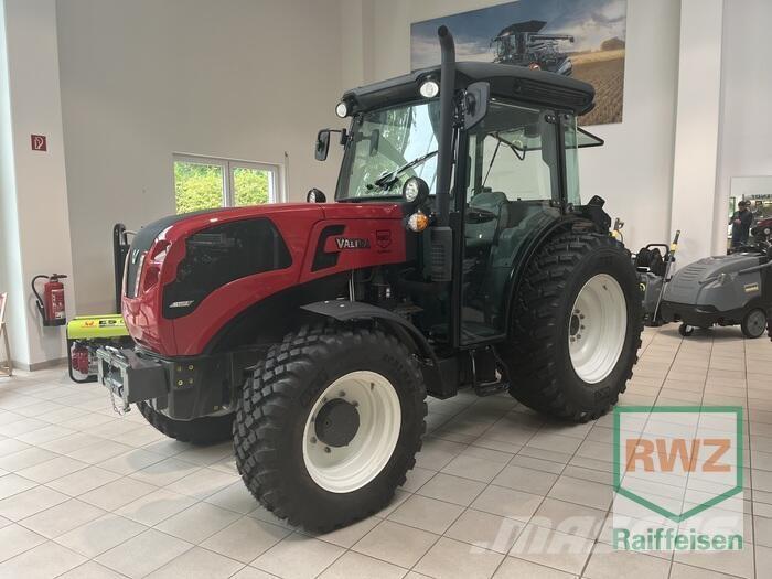 Valtra F105S 2D3 Tractoare