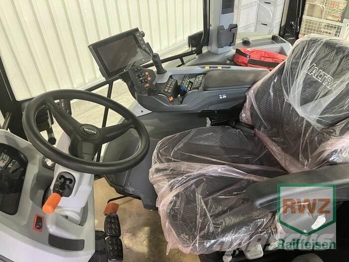 Valtra G125EV Tractoare