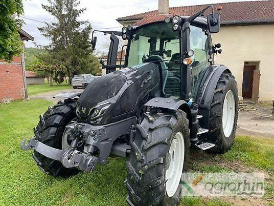 Valtra G125V Tractoare