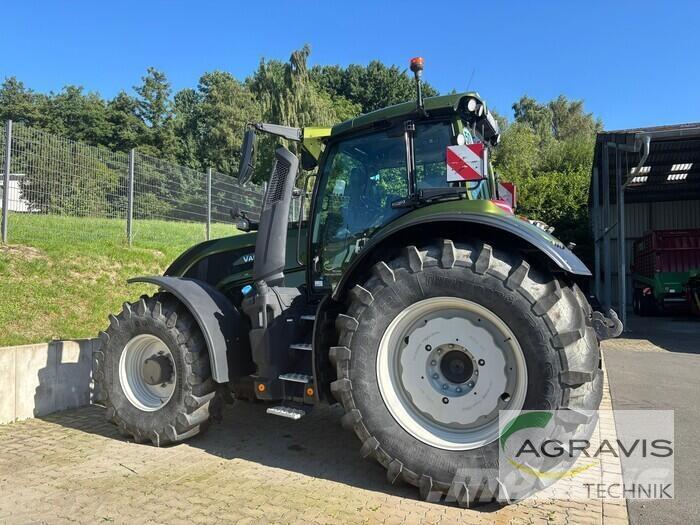 Valtra Q 285 1A9 Tractoare