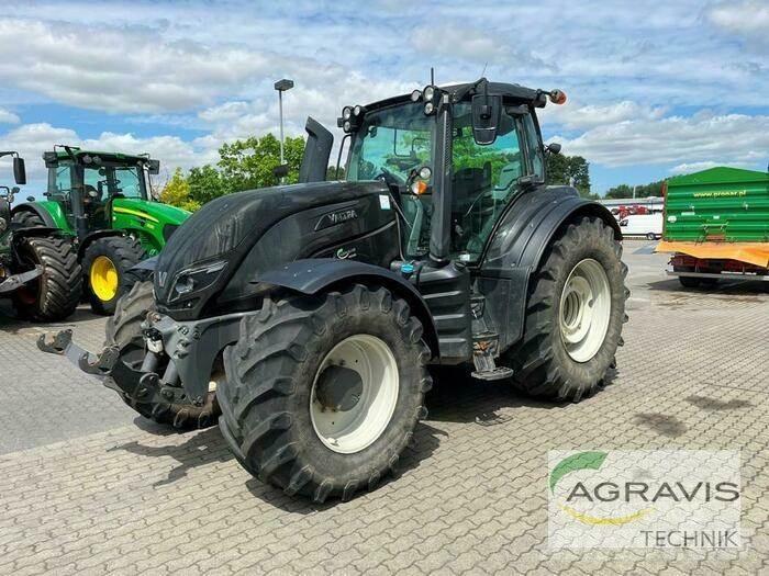 Valtra T 214 D 1B8 Tractoare