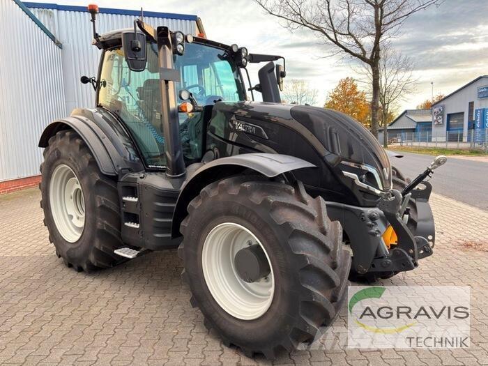 Valtra T 235 D Tractoare