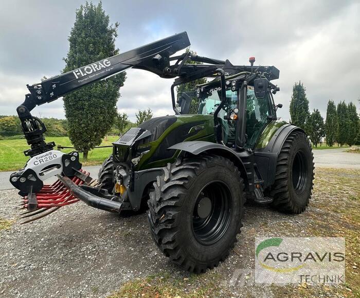 Valtra T 235 D 2A1 Tractoare
