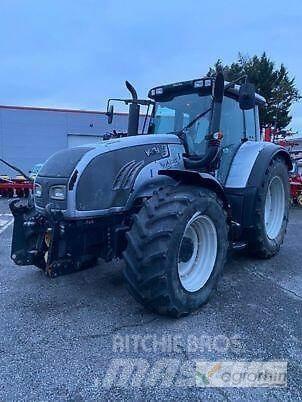 Valtra T172 HITECH Tractoare