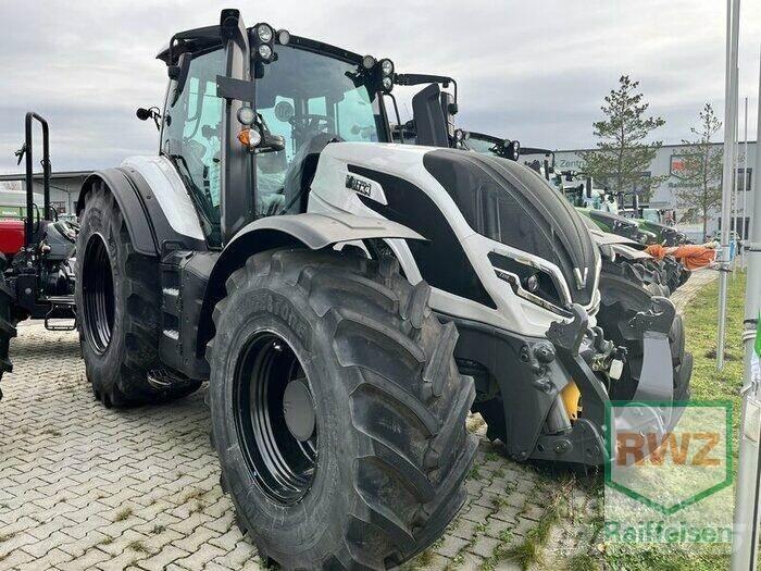 Valtra T215 Direct Tractoare
