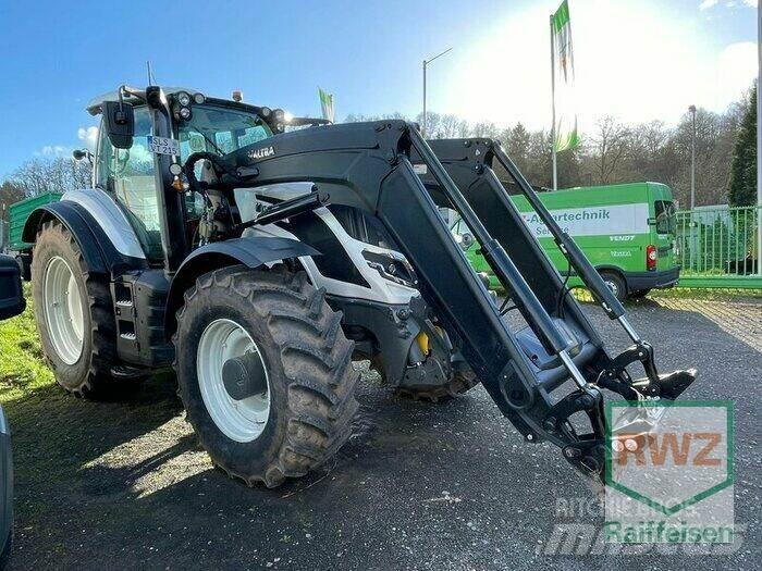 Valtra T215D Tractoare