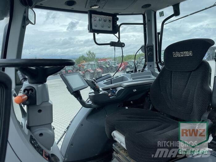Valtra T234D Tractoare