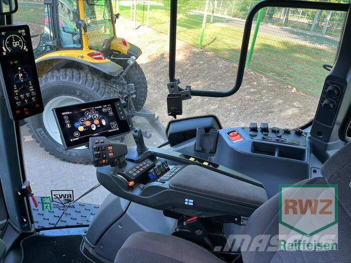Valtra T255 Tractoare
