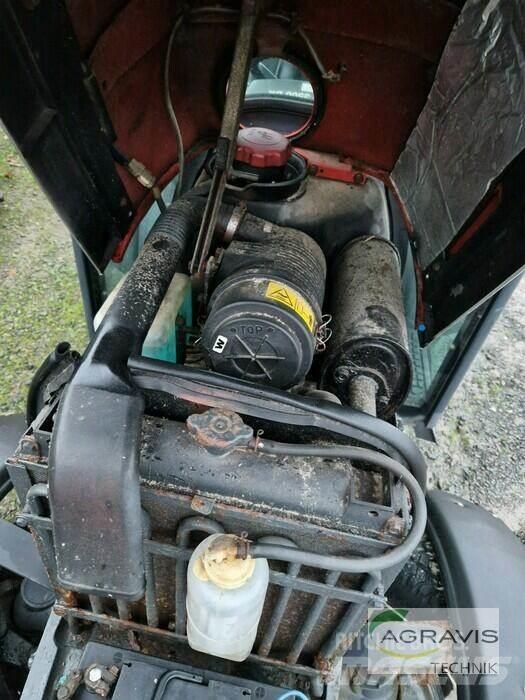 Yanmar EF 235H Tractoare compacte