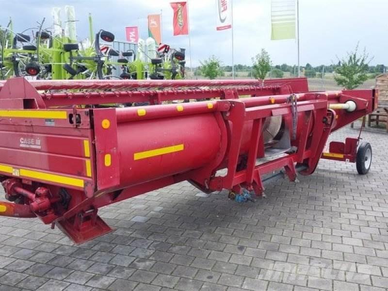 Case IH 742 ME Accesorii pentru mașini de fân și furaje