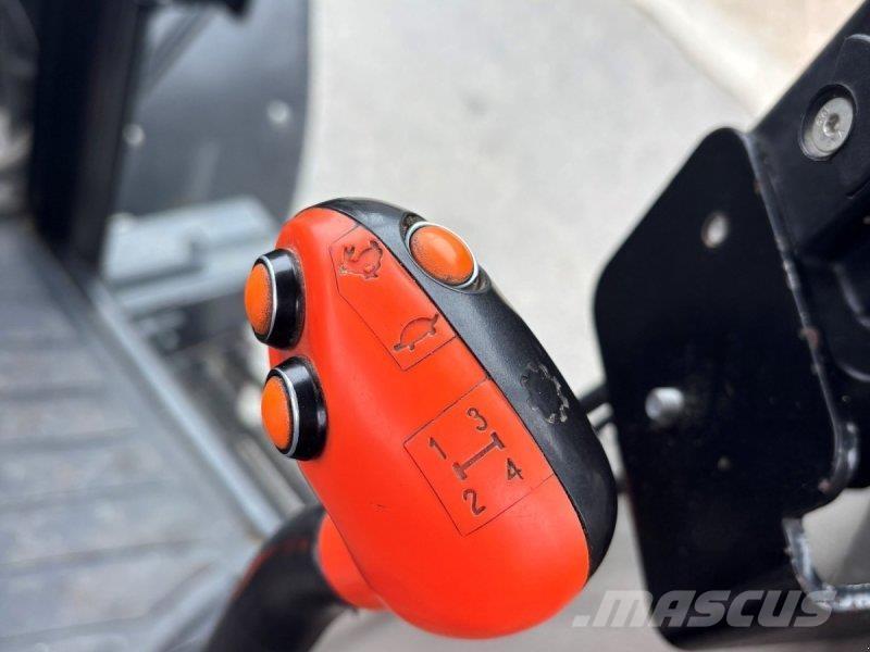 Case IH JXU 95 Tractoare