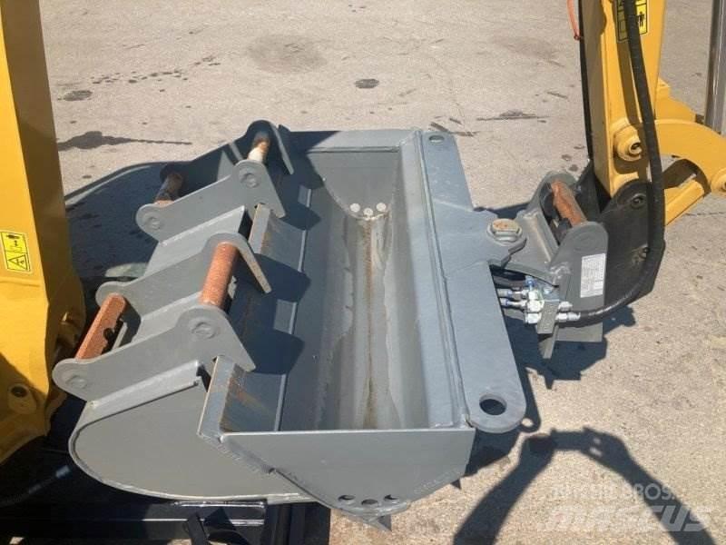CAT 301.8-05A Mini excavatoare < 7t