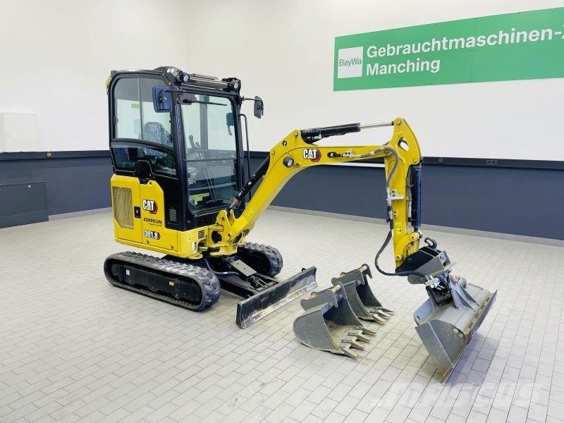 CAT 301.8-05A Excavatoare cu roti