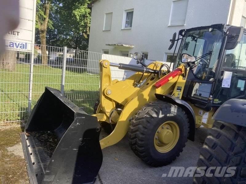 CAT 906-14 Incarcator pe pneuri
