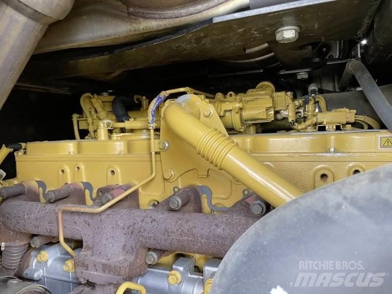 CAT 938M Incarcator pe pneuri