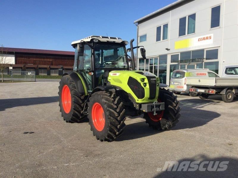 CLAAS AXOS 240 Tractoare