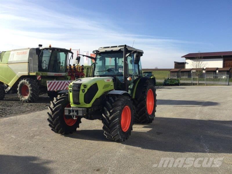 CLAAS AXOS 240 Tractoare