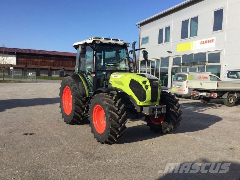CLAAS AXOS 240 Tractoare