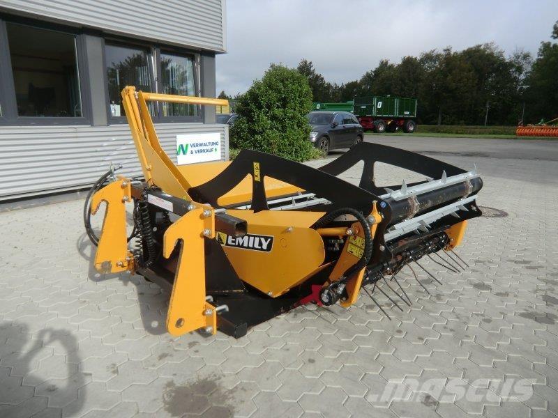 Emily DELTA Împachetatoare