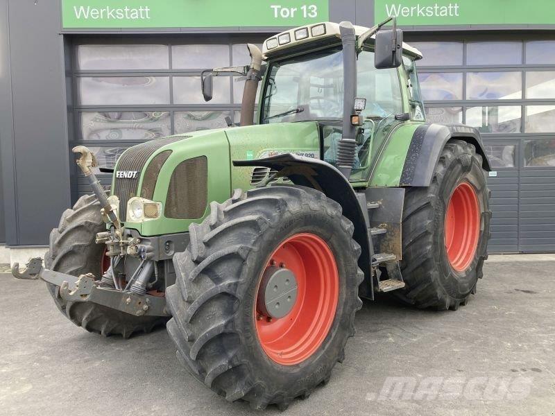 Fendt 920VARIO Tractoare