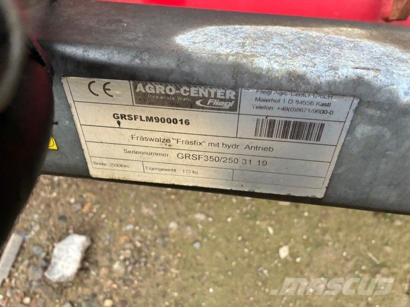 Fliegl Fräsfix Alte echipamente pentru nutret