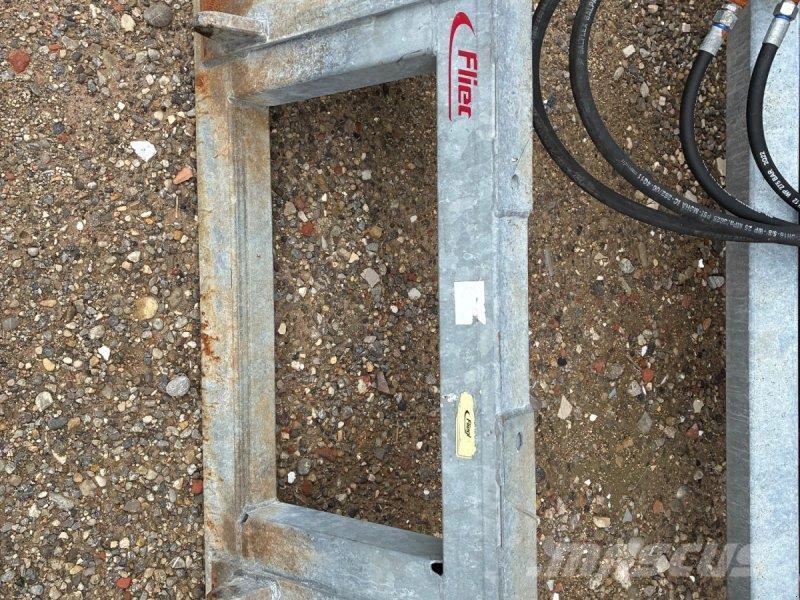 Fliegl Fräsfix Alte echipamente pentru nutret