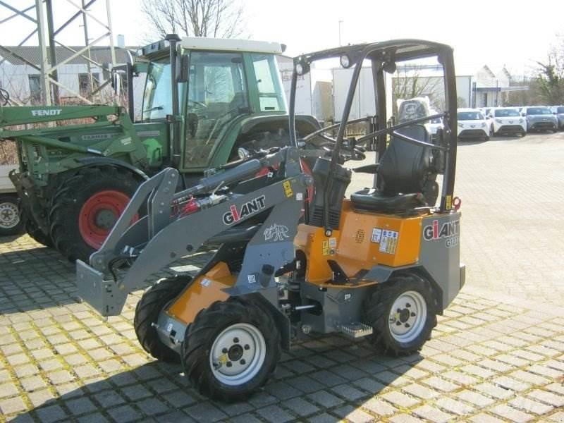 GiANT G1200 Mini incarcator
